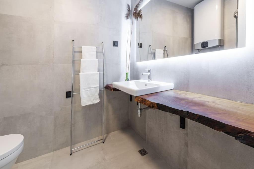 דירות דוברובניק Walking Distance Old Town 120M2,Garden,View,Garage מראה חיצוני תמונה