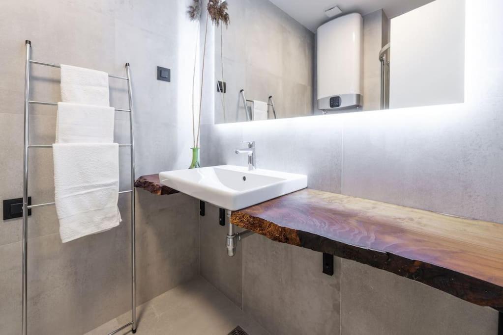 דירות דוברובניק Walking Distance Old Town 120M2,Garden,View,Garage מראה חיצוני תמונה
